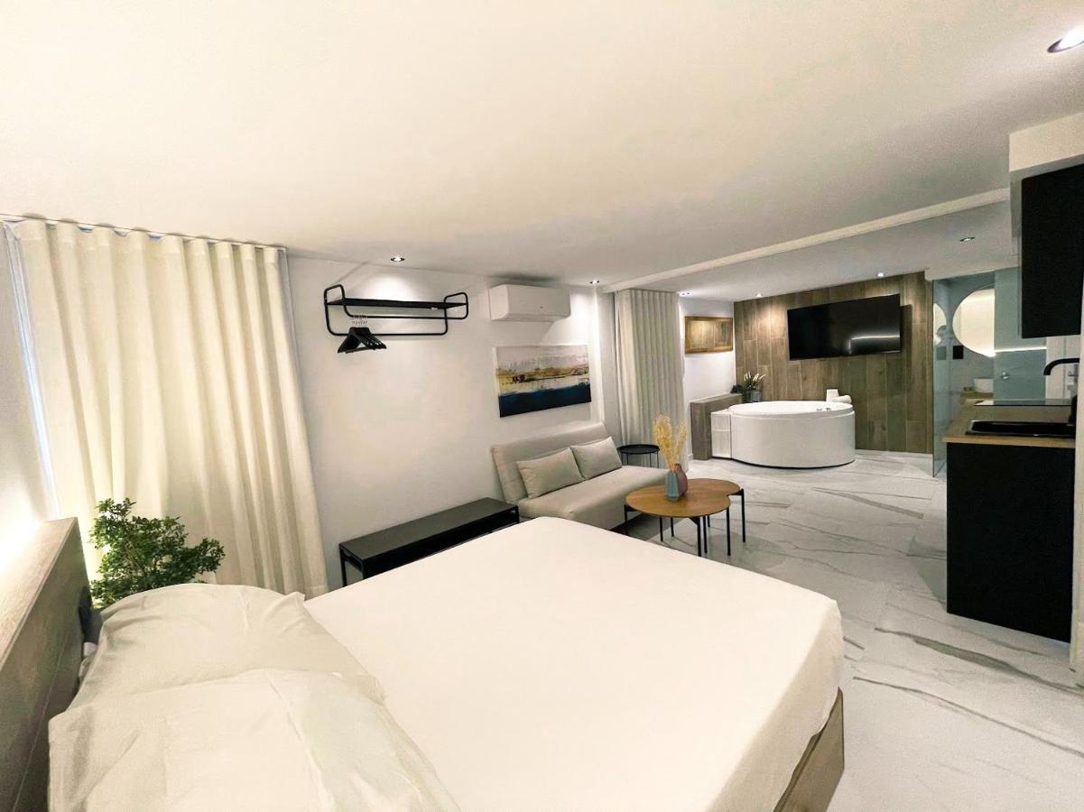 Cordoba Boutique Vv Con Jacuzzi Apartment Bagian luar foto