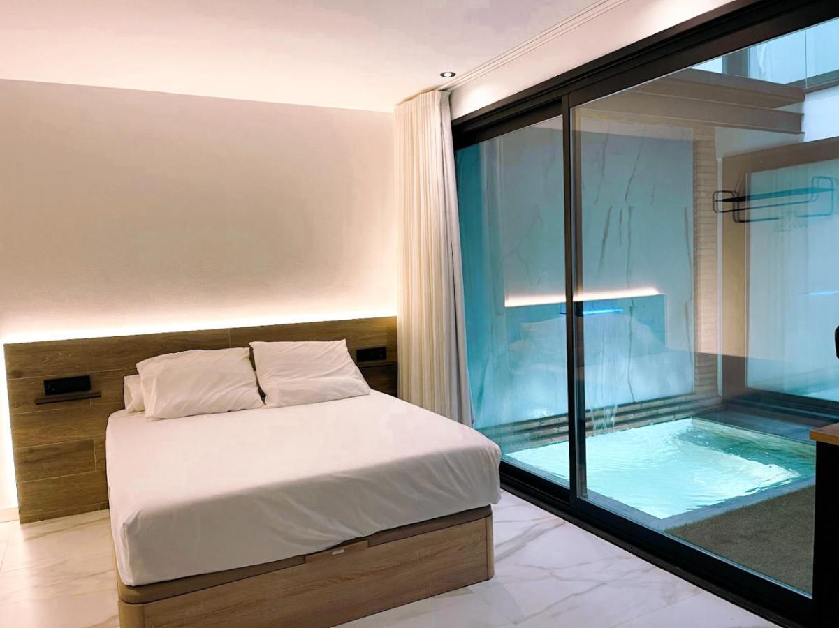 Cordoba Boutique Vv Con Jacuzzi Apartment Bagian luar foto