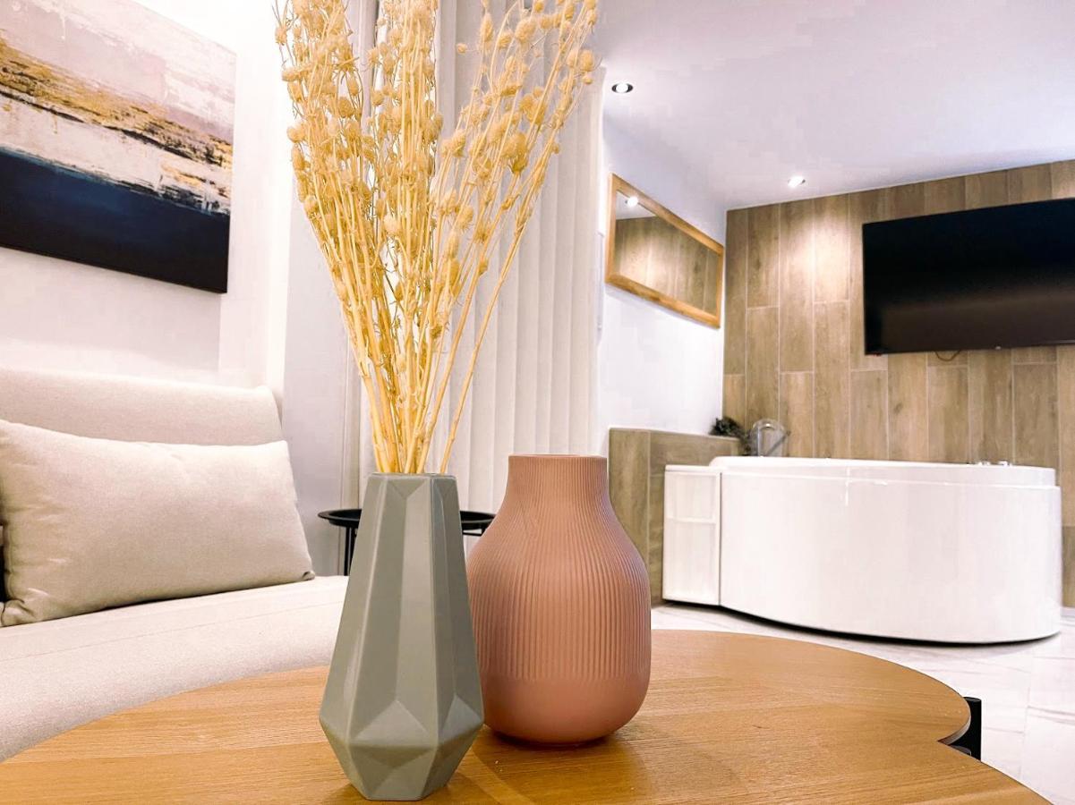 Cordoba Boutique Vv Con Jacuzzi Apartment Bagian luar foto